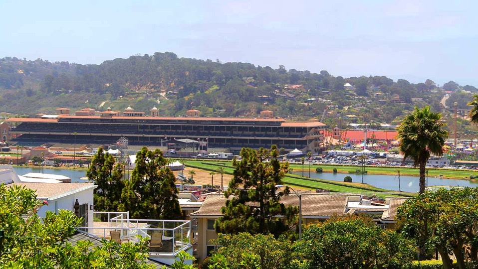 DelMarCA_racetrack_MariMaidsHouseCleaning_KyleThomas