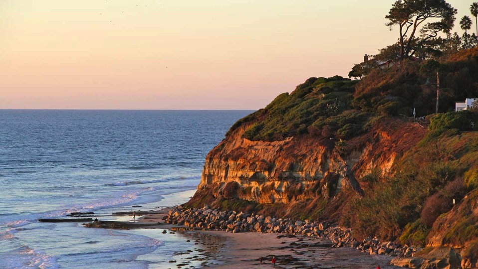 EncinitasCA_SwamisSunset_MariMaids_HouseCleaning