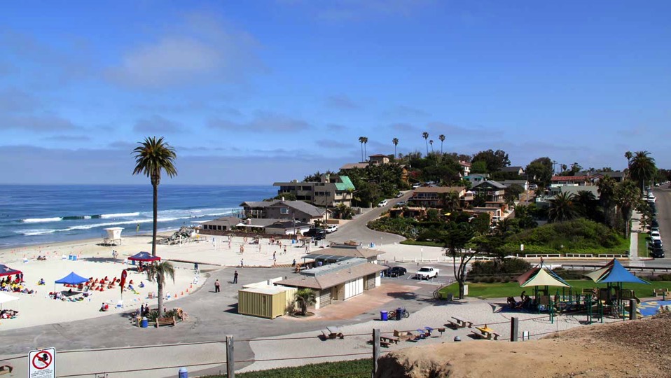 EncinitasCA_MoonlightBeach_MariMaids_HouseCleaning